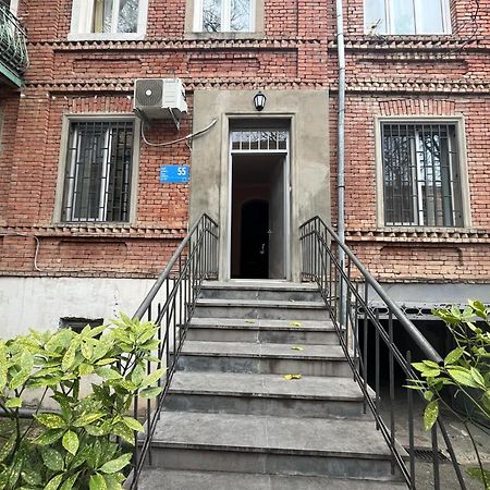 Vake Apartment Тбилиси Екстериор снимка