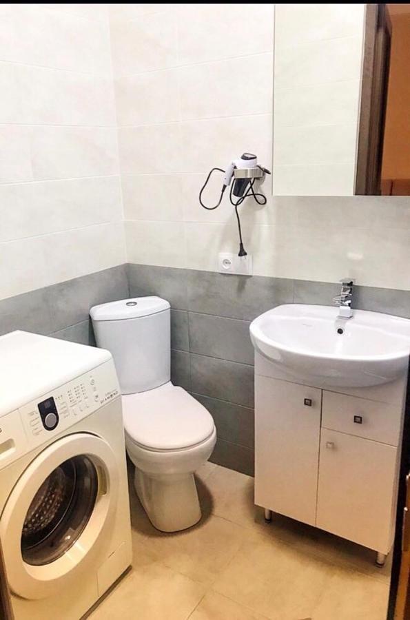 Vake Apartment Тбилиси Екстериор снимка
